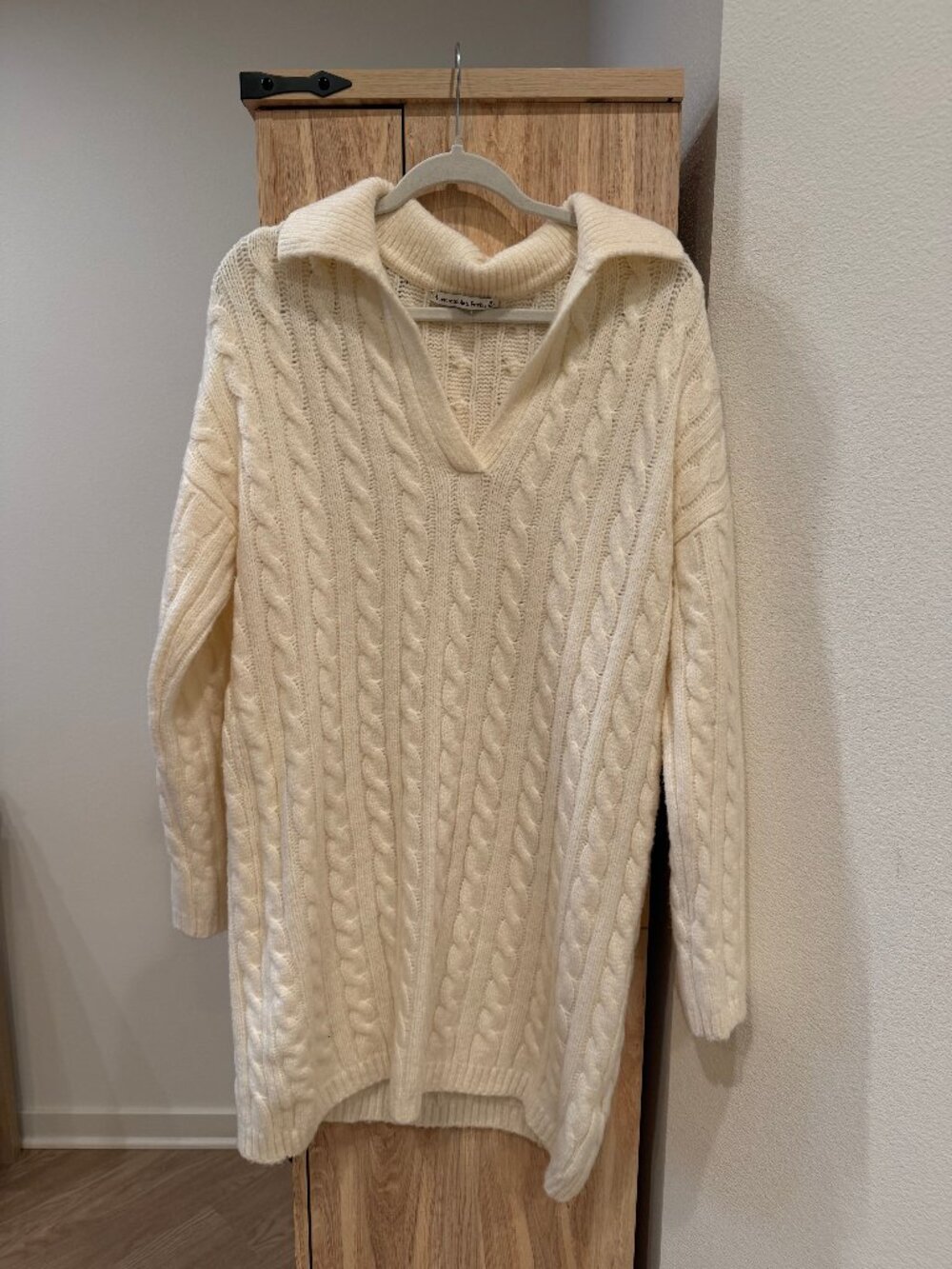 Abercrombie sweater dress